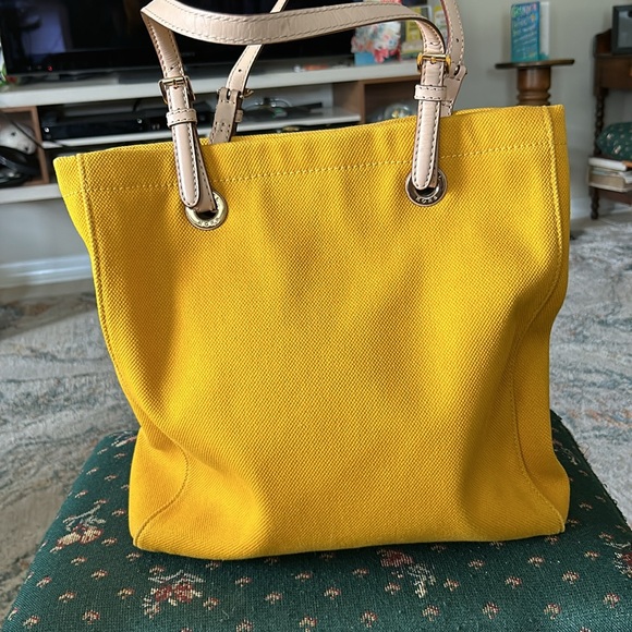 Michael Kors yellow canvas 16 x 14 tote trimmed with leather handles clean bag - Picture 2 of 8